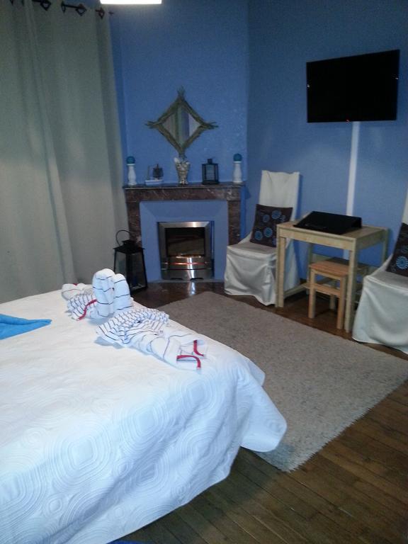 A La Belle Carpe Hotel Vauquois ภายนอก รูปภาพ